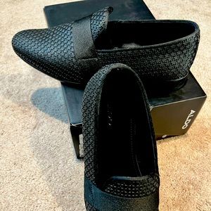 Aldo slides sz 10, sparkles btw the stars, worn once on NYE, beautiful shoes